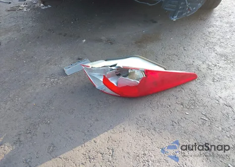 2013 Hyundai Sonata Se z USA, uszkodzony, nr VIN 5NPEC4AC4DH775214